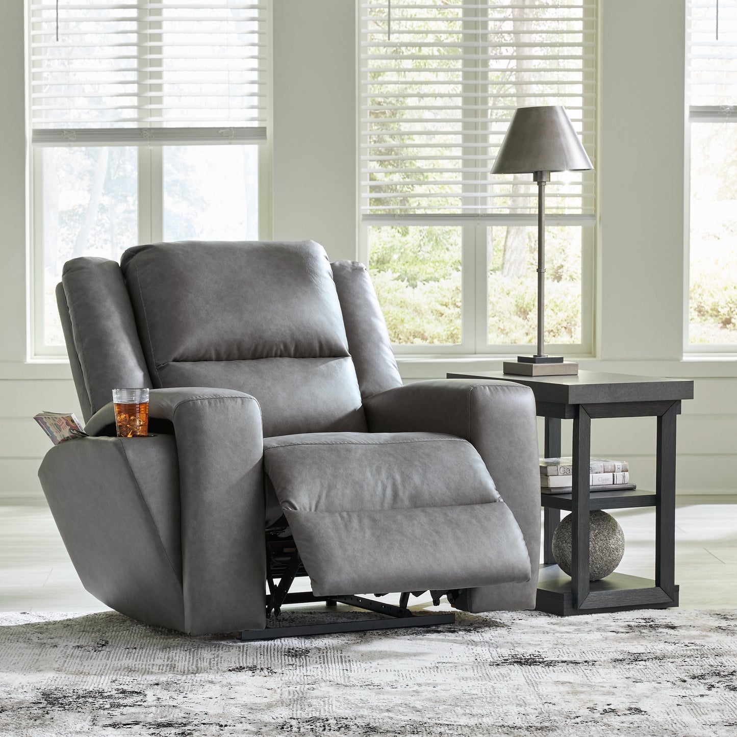 Sillón reclinable de pared Brixworth Zero