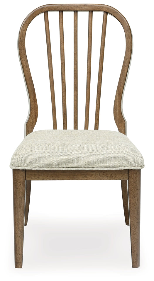 Mesa de comedor Sturlayne y 8 sillas