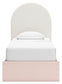 Ashley Express - Cama tapizada con paneles Wistenpine