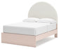 Ashley Express - Cama tapizada con paneles Wistenpine
