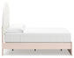 Ashley Express - Cama tapizada con paneles Wistenpine