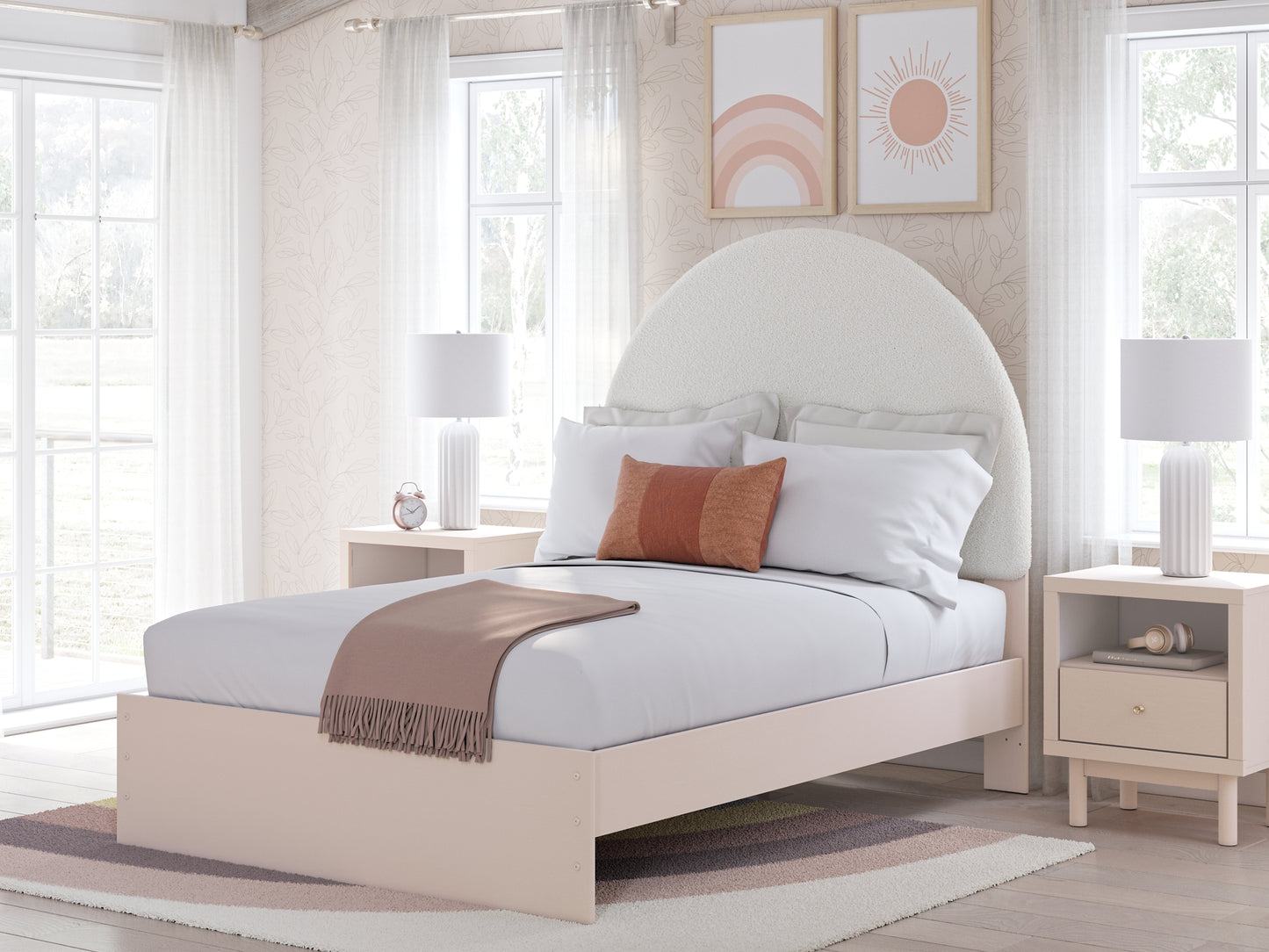 Ashley Express - Cama tapizada con paneles Wistenpine
