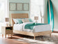 Ashley Express - Cama con paneles Cielden