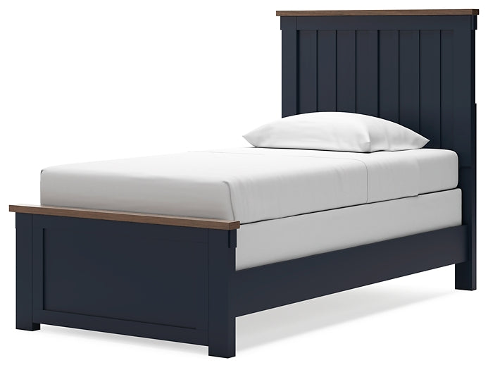 Ashley Express - Cama con paneles Landocken
