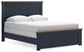 Ashley Express - Cama con paneles Landocken