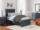 Ashley Express - Cama con paneles Landocken