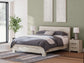 Ashley Express - Cama con paneles Lawroy