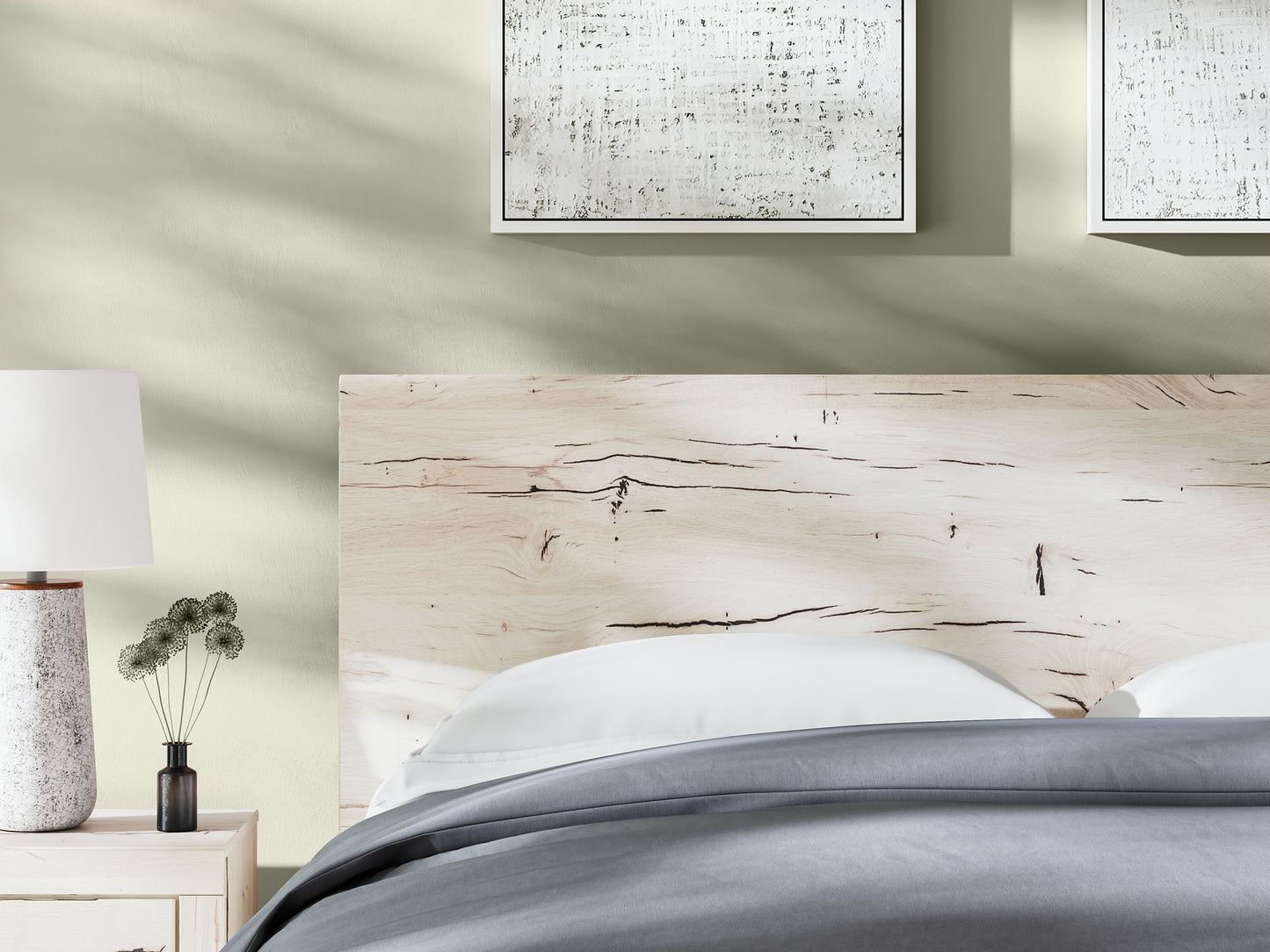Ashley Express - Cama con paneles Lawroy