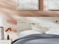 Ashley Express - Cama con paneles Lawroy