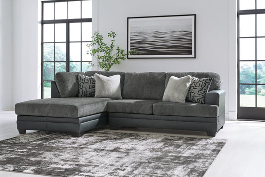 Seccional de 2 piezas con chaise longue Brixley Pier