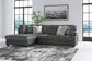 Seccional de 2 piezas con chaise longue Brixley Pier
