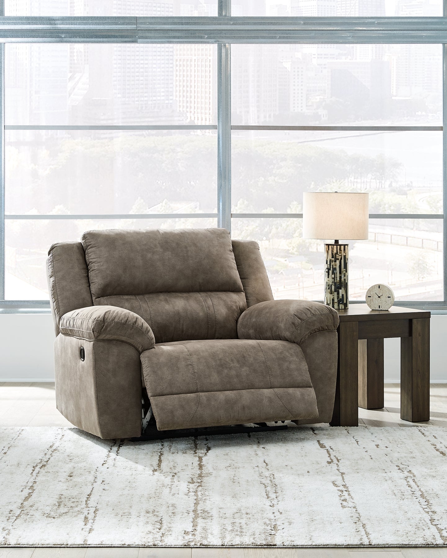 Sillón reclinable de pared ancha Laresview Zero