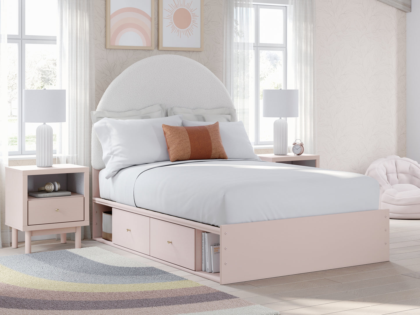 Cama Wistenpine con paneles tapizados y almacenamiento