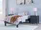 Ashley Express - Cama de plataforma Simmenfort