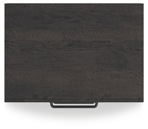 Ashley Express - Mesita de noche de dos cajones Hollivern