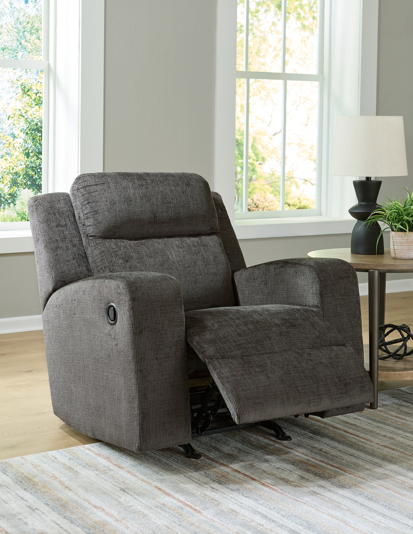 Sillón reclinable mecedor Kanlow