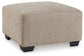 Ashley Express - Otomana extragrande con acento Brogan Bay