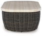 Ashley Express - Mesa de cóctel rectangular Kimora