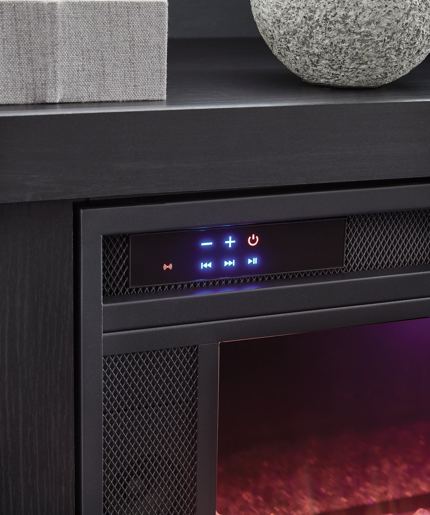 Ashley Express - Accesorios de entretenimiento Inserto de chimenea