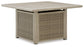 Mesa para fogata cuadrada de Cliff Trails