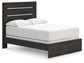 Ashley Express - Cama con paneles Hollivern
