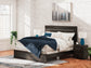 Ashley Express - Cama con paneles Hollivern