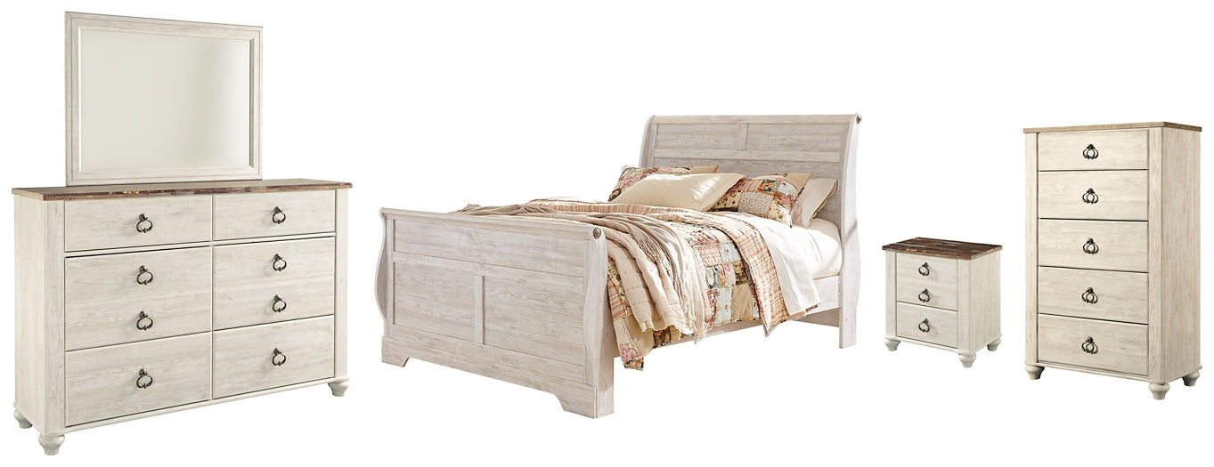 Cama Willowton Queen tipo trineo con tocador con espejo, cómoda y mesita de noche