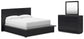 Cama California King con paneles y tocador con espejo de Londer