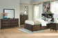 Ashley Express - Cama Vanmore con almacenamiento