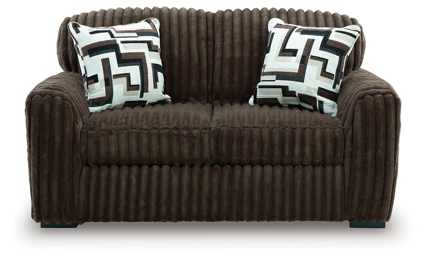 Loveseat de Midnight-Madness