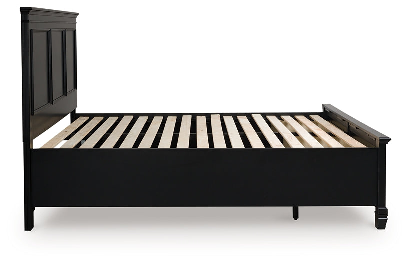 Cama King con almacenamiento y paneles Lanolee