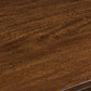 Mesa de comedor triangular Tameride
