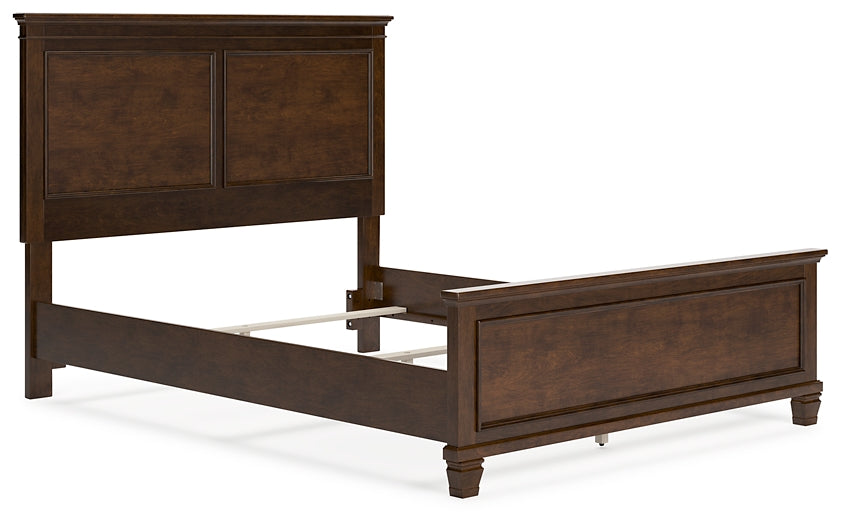 Ashley Express - Cama con paneles Danabrin