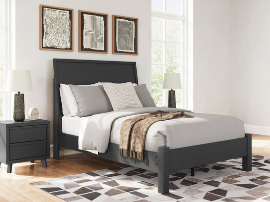 Ashley Express - Cama Danziar con paneles completos