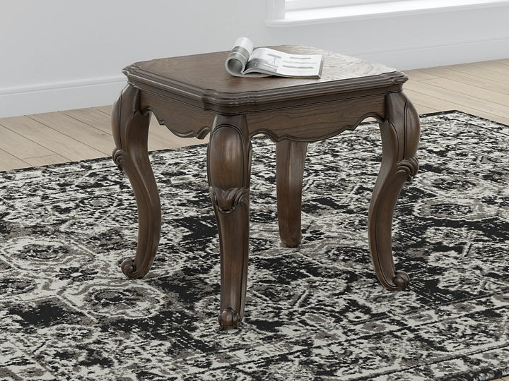 Ashley Express - Mesa auxiliar rectangular Maylee