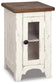 Ashley Express - Mesa auxiliar con silla Wystfield