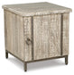 Ashley Express - Gabinete decorativo Laddford
