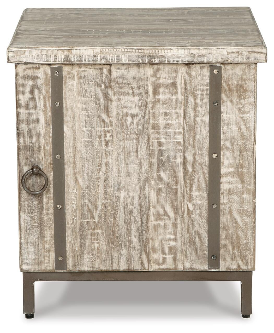 Ashley Express - Gabinete decorativo Laddford