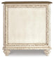 Ashley Express - Mesa auxiliar con silla Realyn