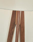 Ashley Express - Lámpara de pie de madera Dallson (1 unidad)