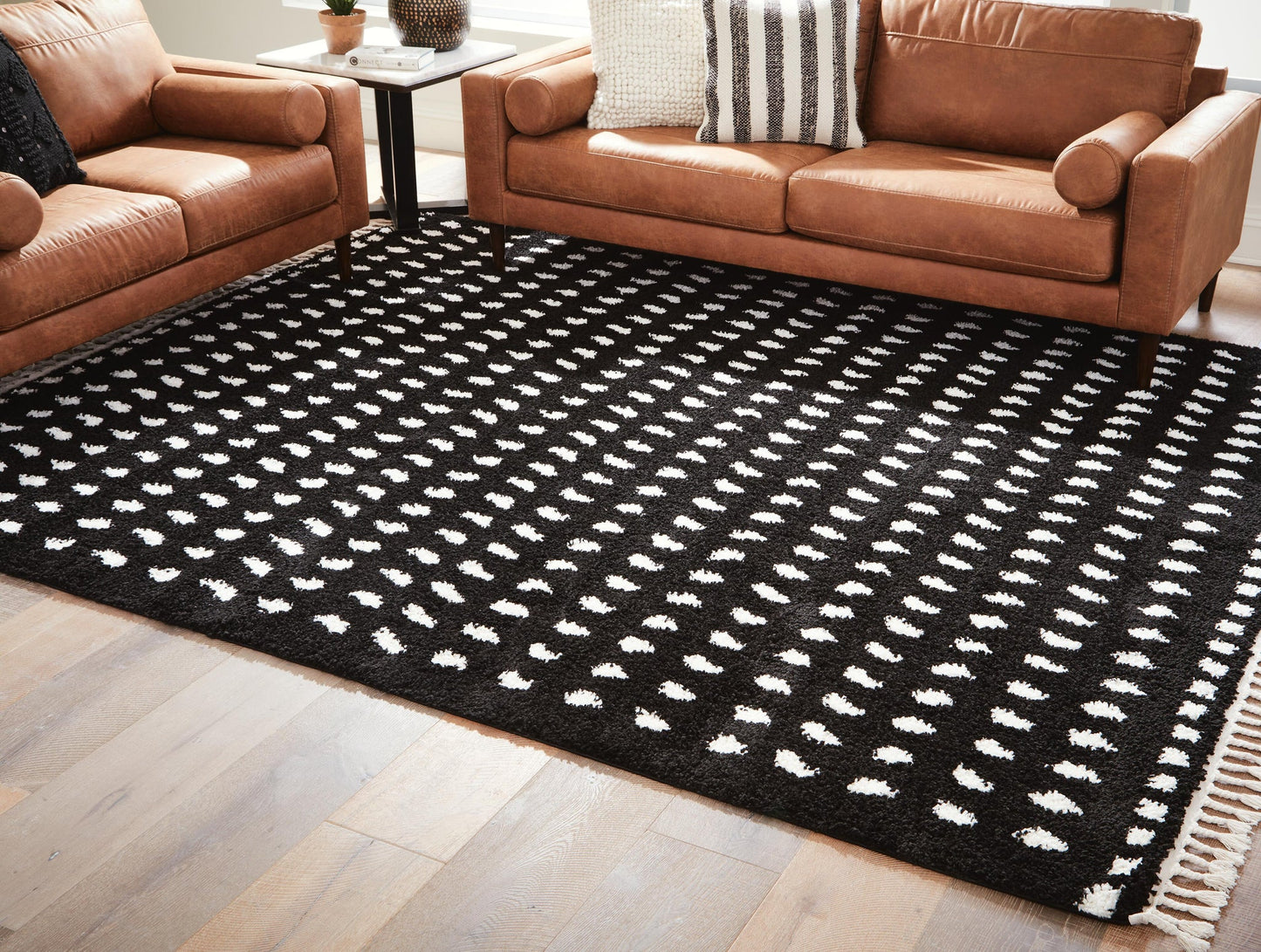 Ashley Express - Alfombra mediana Minston