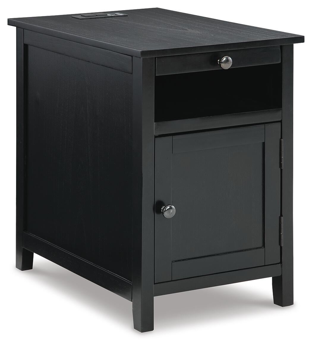 Ashley Express - Mesa auxiliar con silla Treytown