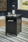 Ashley Express - Mesa auxiliar con silla Treytown