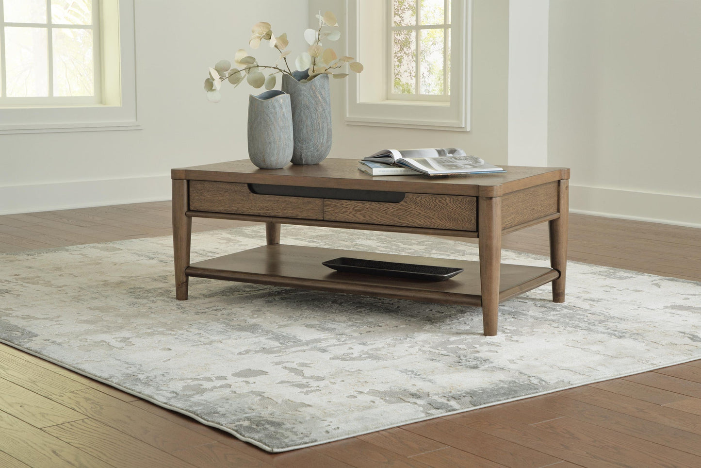 Ashley Express - Mesa de cóctel rectangular Roanhowe