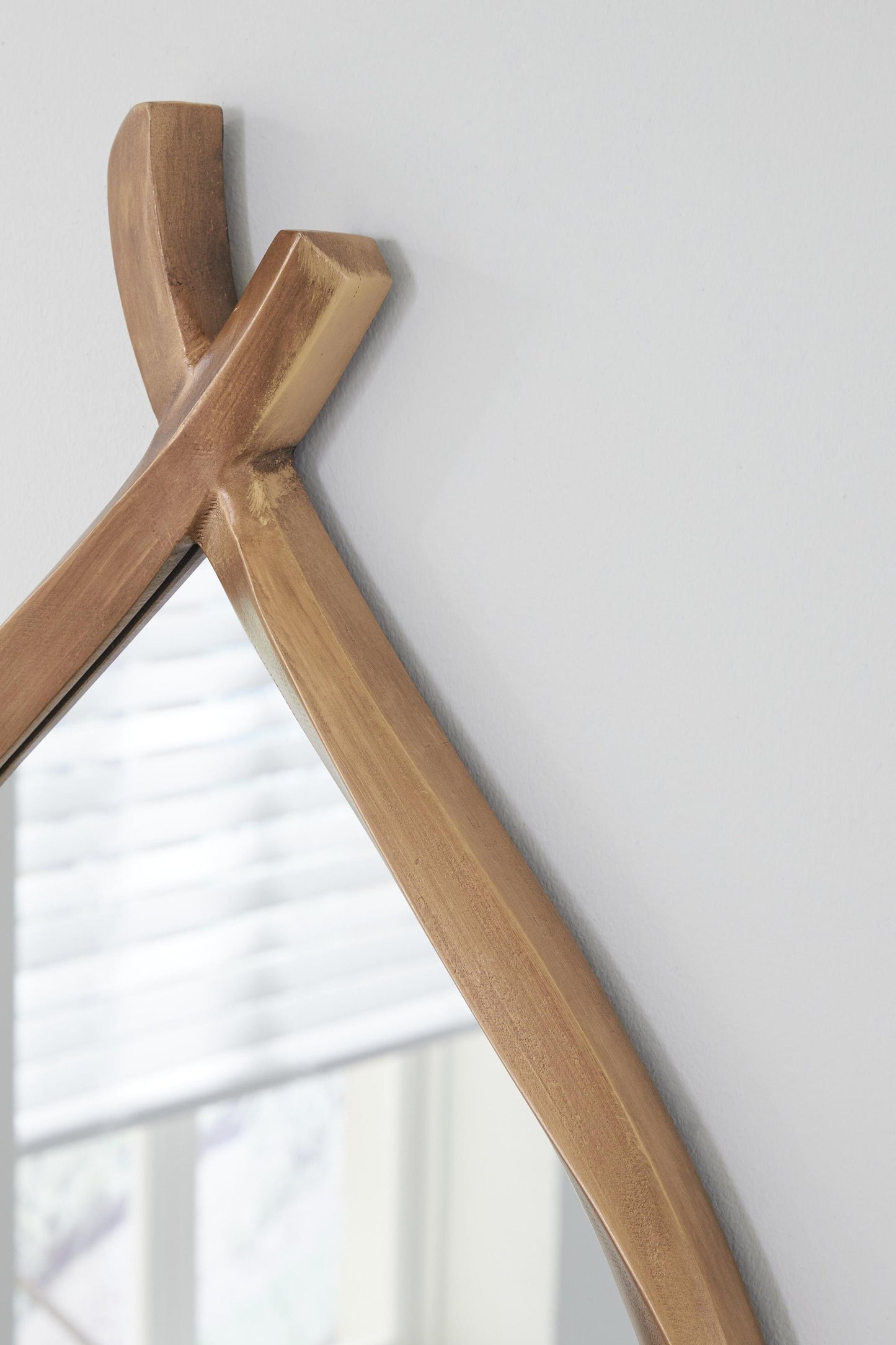 Ashley Express - Espejo decorativo Bartner