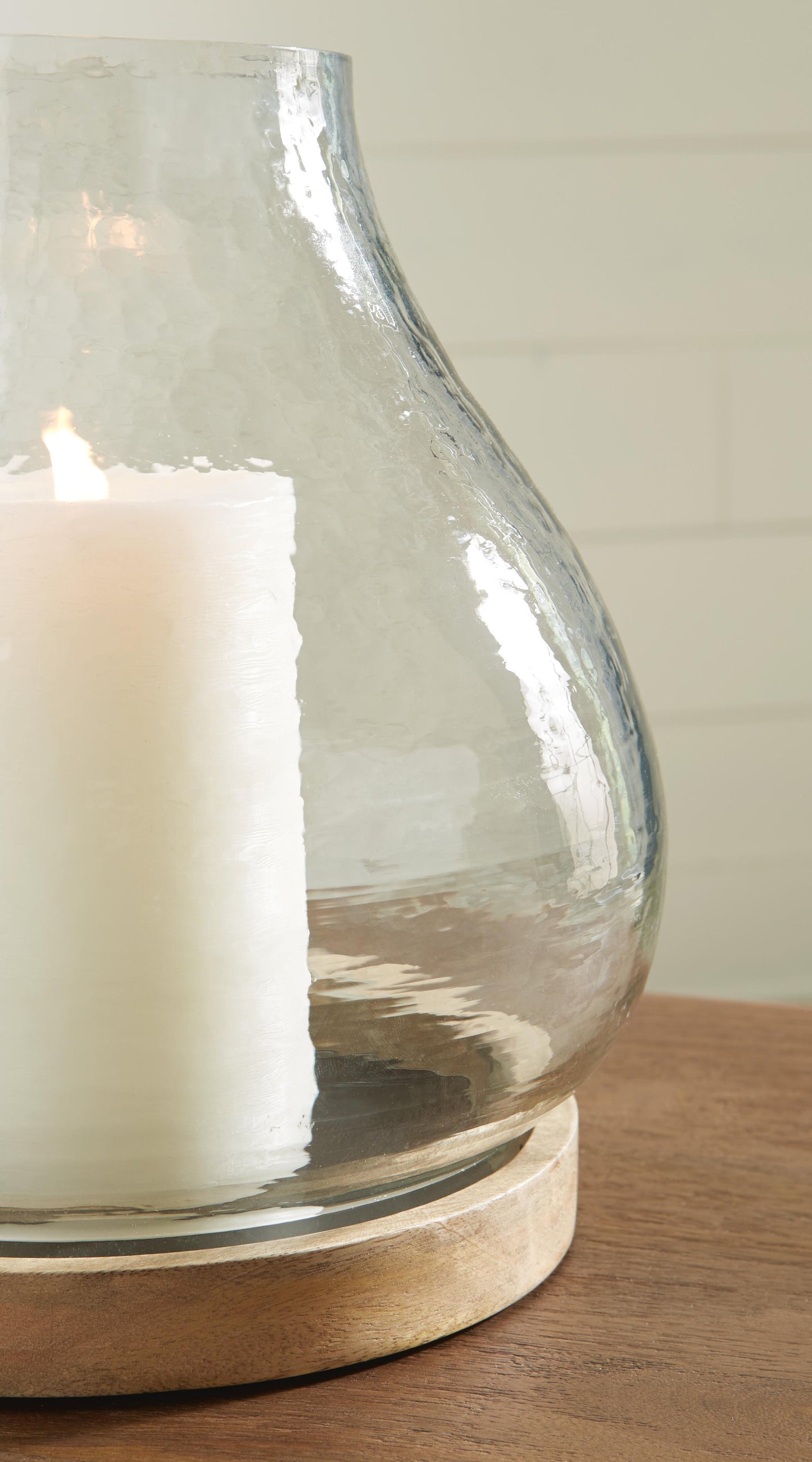 Ashley Express - Candelabro Adalisen