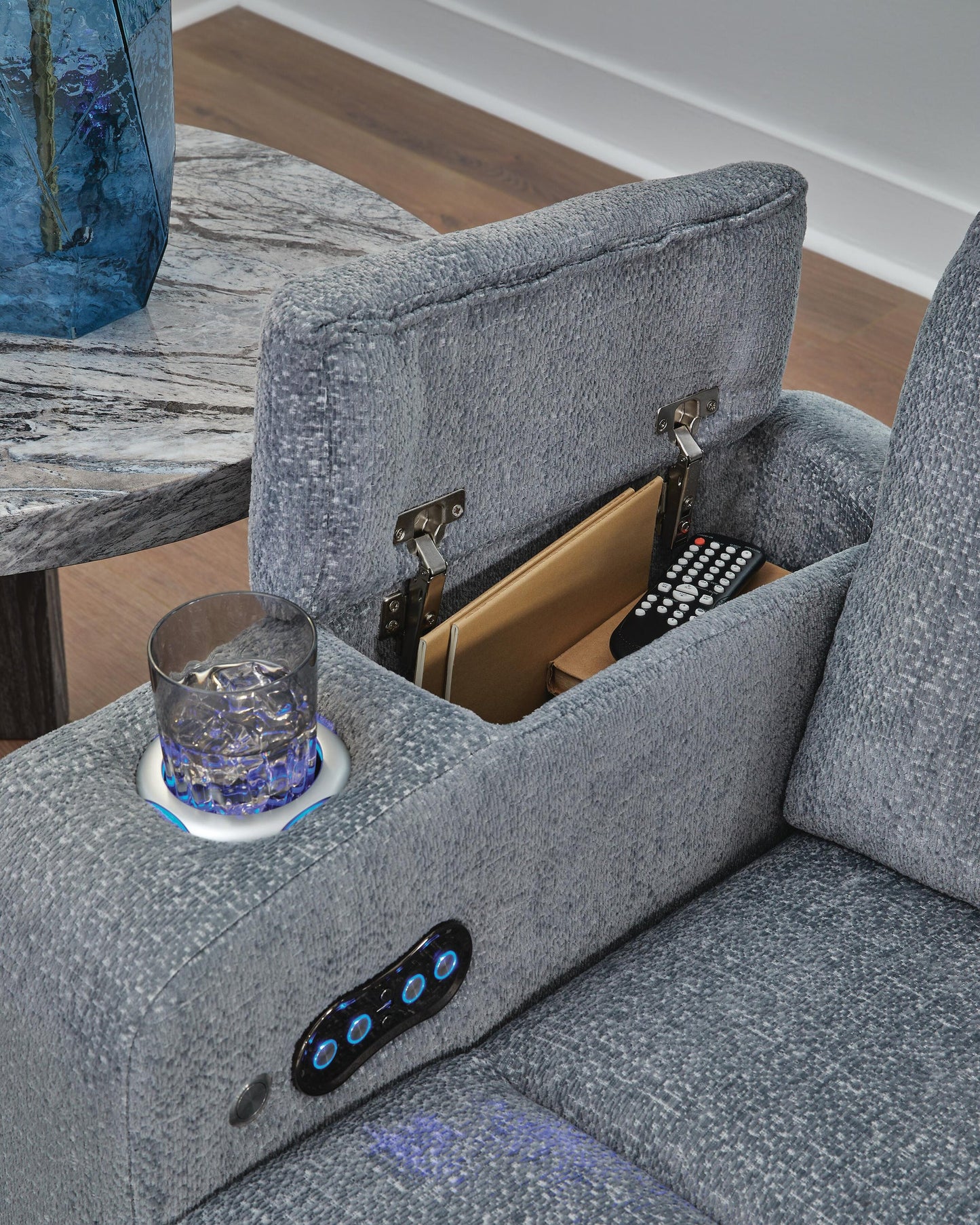 Sillón reclinable PWR Studio Cave/reposacabezas ajustable