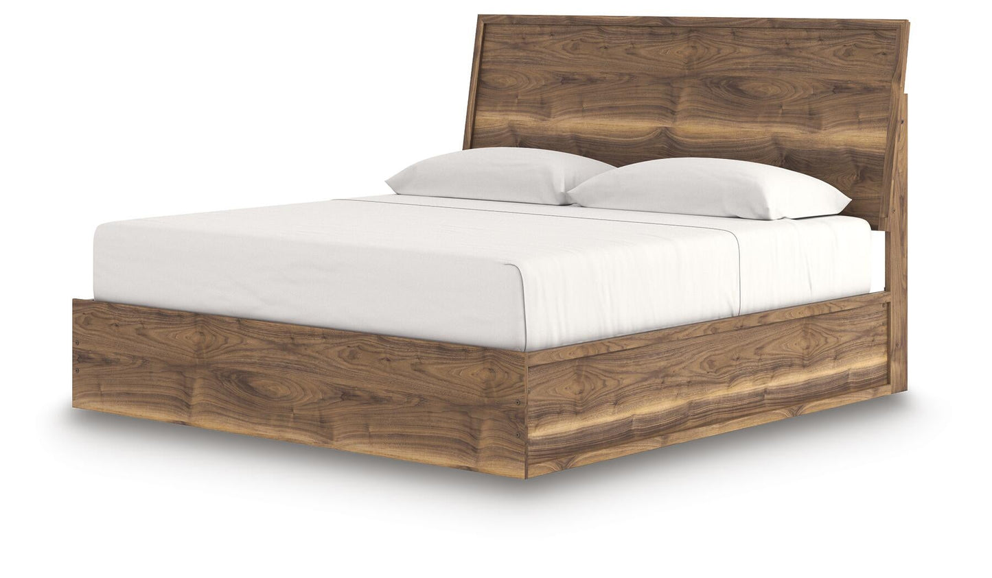 Ashley Express - Cama Chirason King con paneles