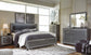 Cama King Lodanna con paneles y tocador con espejo