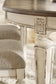 Mesa de comedor Realyn y 4 sillas